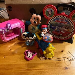 Disney Mickey Mouse Playset - Pink, Blue, Red